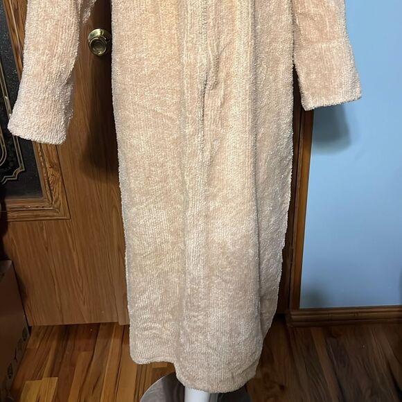 Vintage Stan Herman House Coat - Picture 3 of 7